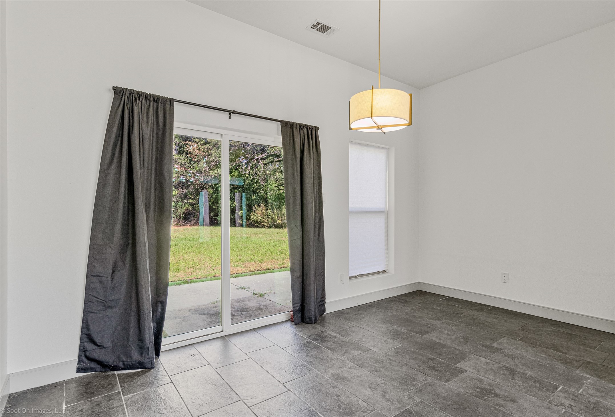369 Pine Chase Street Van TX 75790