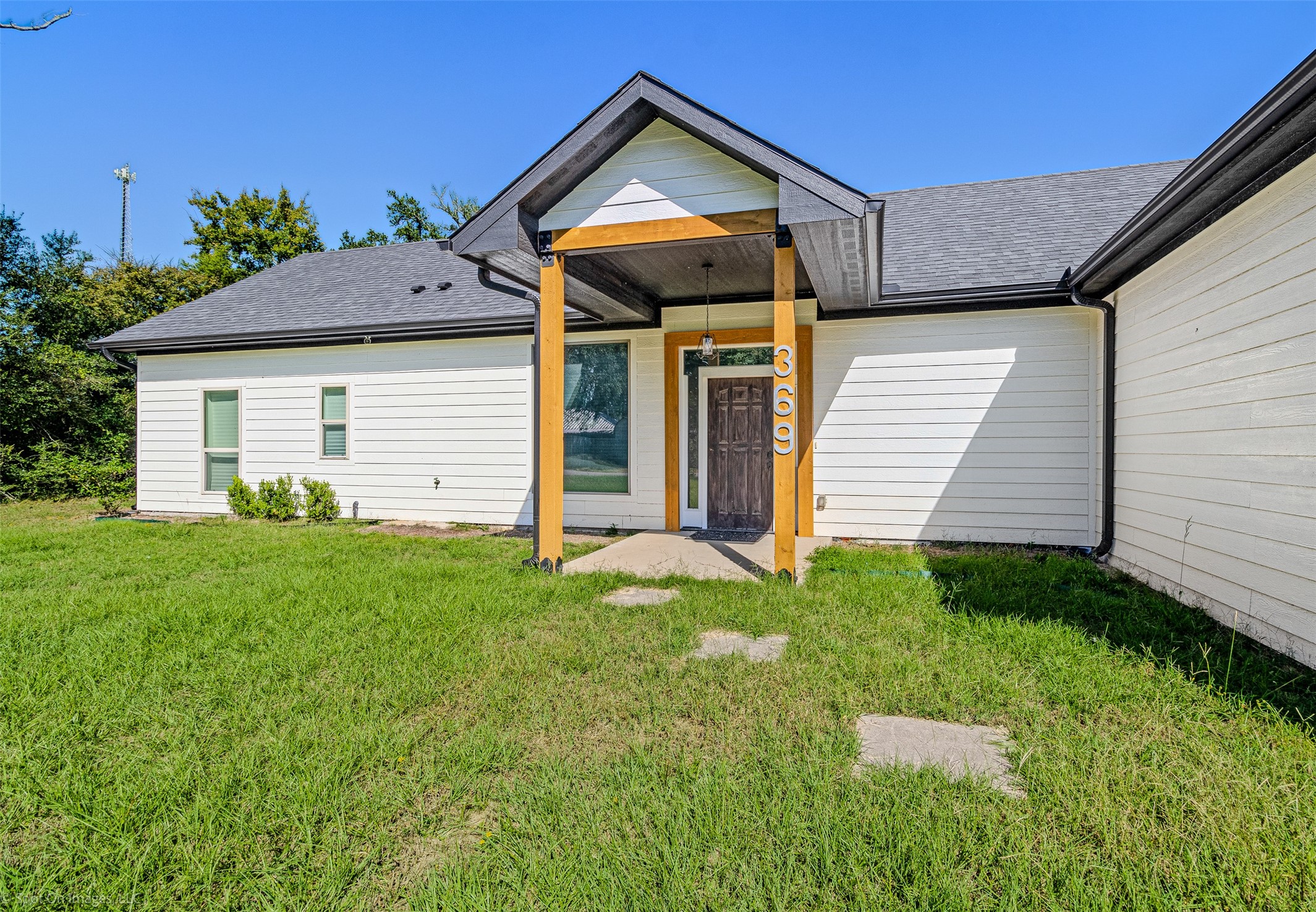 369 Pine Chase Street Van TX 75790