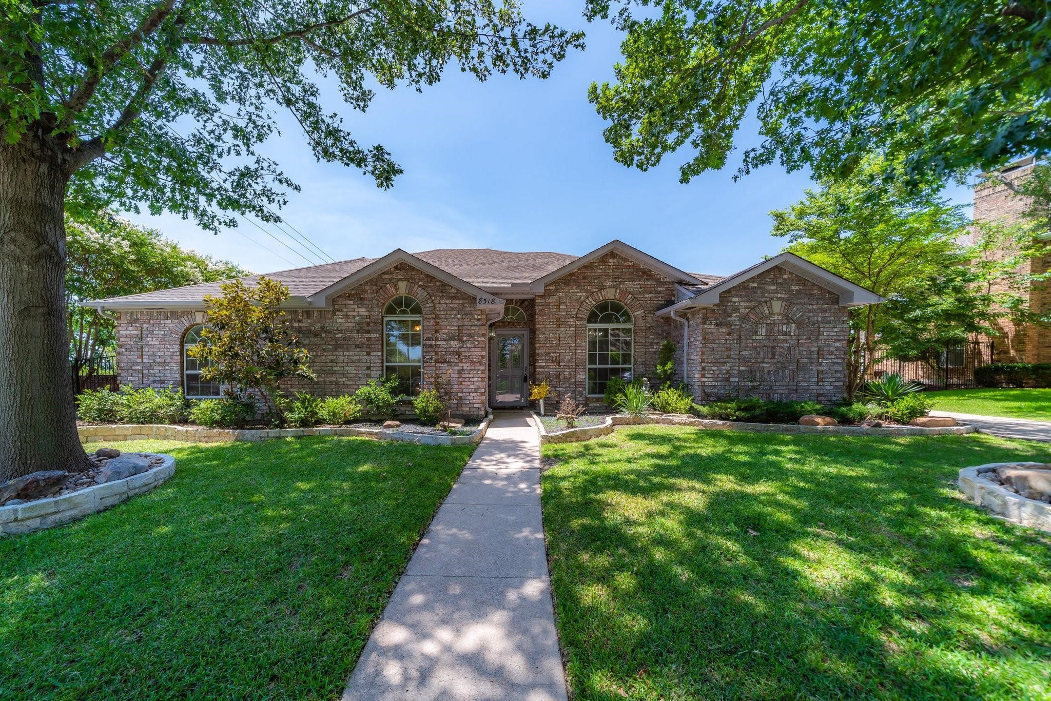 8518 Bridgewater Drive Rowlett TX 75088