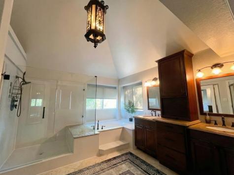 825 Wynnpage Lane Plano TX 75075