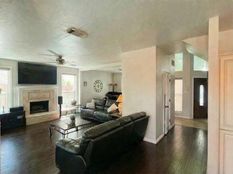 825 Wynnpage Lane Plano TX 75075