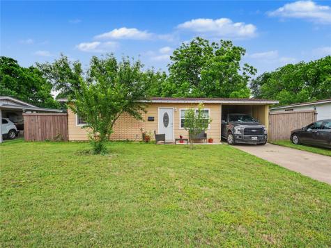 1217 California Parkway S Fort Worth TX 76134
