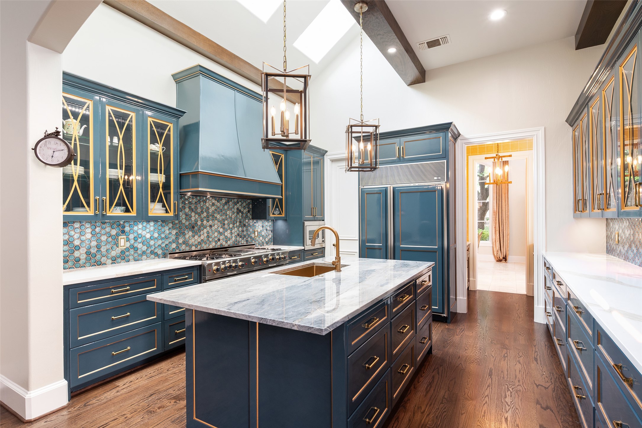6914 Oak Manor Drive Dallas TX 75230