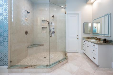 6914 Oak Manor Drive Dallas TX 75230