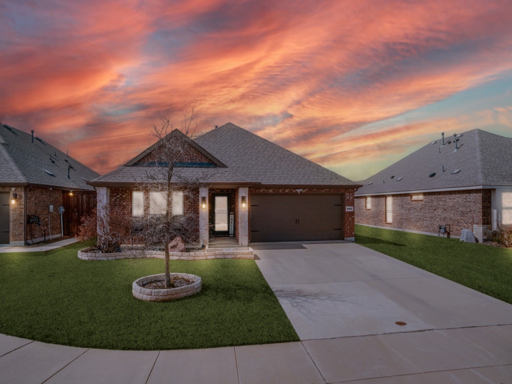 2505 Galisto Lane Aubrey TX 76227