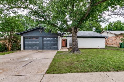 2703 Colleen Drive Arlington TX 76016