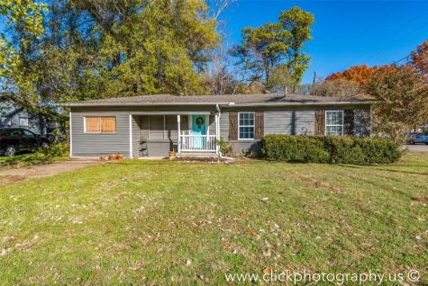 2501 Loy Lake Road Denison TX 75020