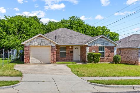 2206 Spikes Street Grand Prairie TX 75051