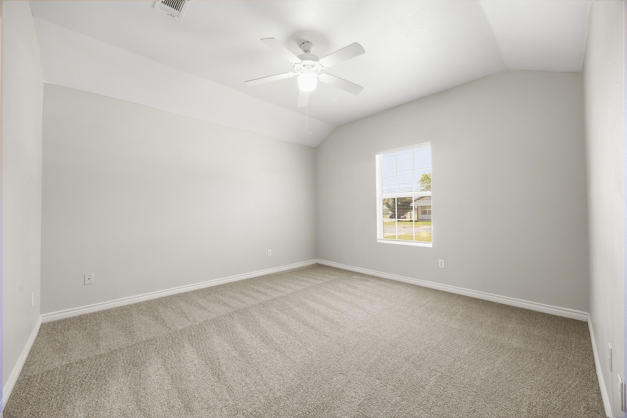 2206 Spikes Street Grand Prairie TX 75051