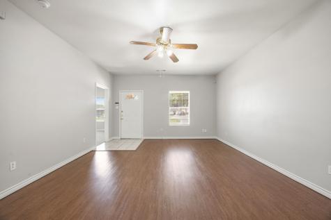 2206 Spikes Street Grand Prairie TX 75051