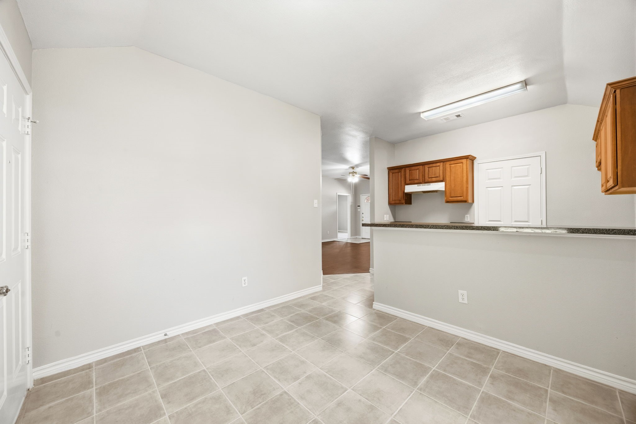 2206 Spikes Street Grand Prairie TX 75051