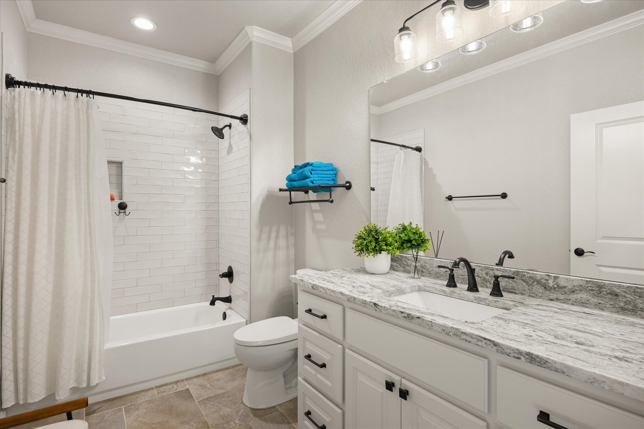 401 Acorn Trail Granbury TX 76049