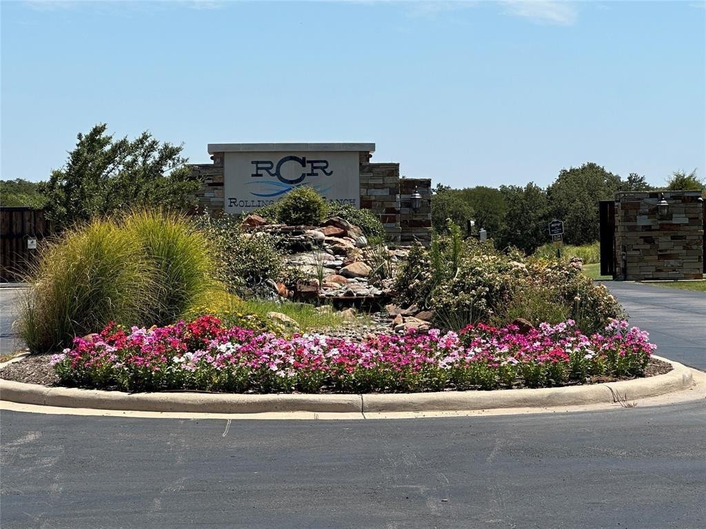 401 Acorn Trail Granbury TX 76049