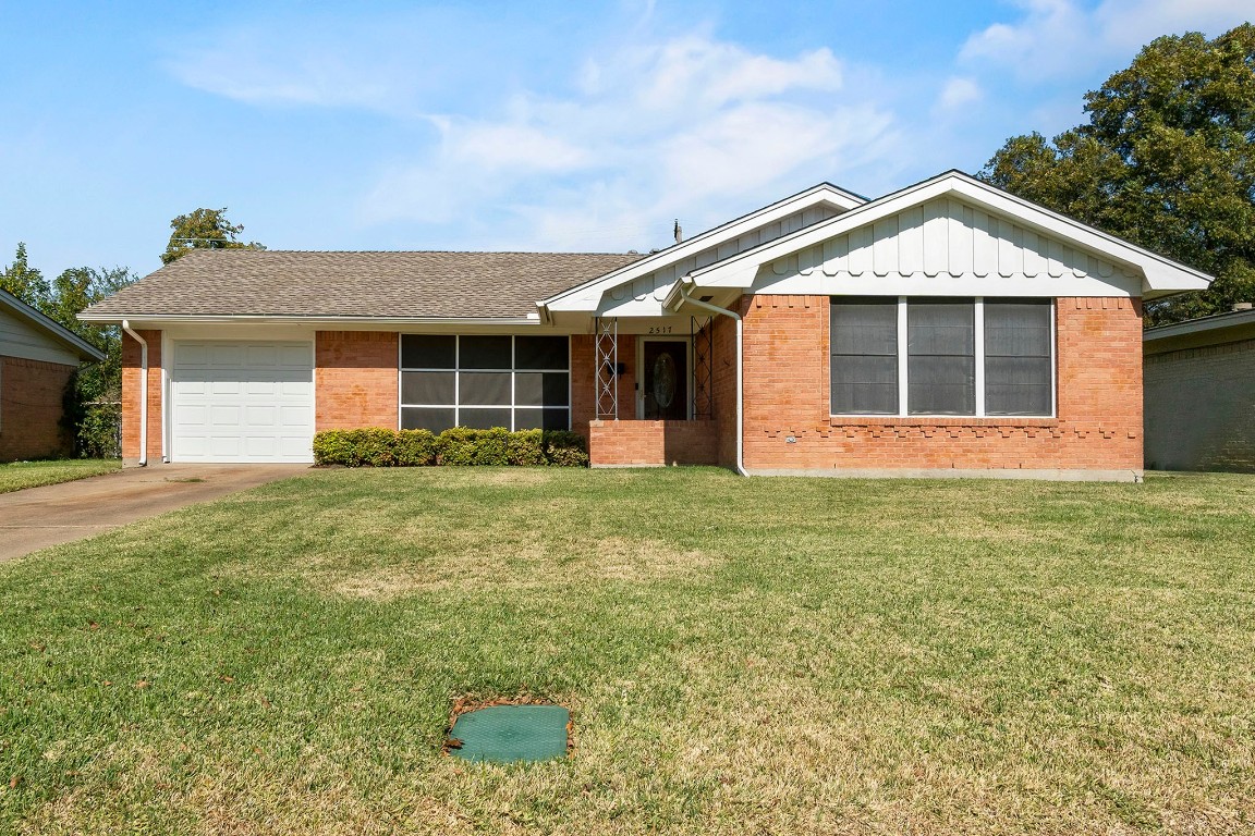 2517 Crest Ridge Drive Dallas TX 75228