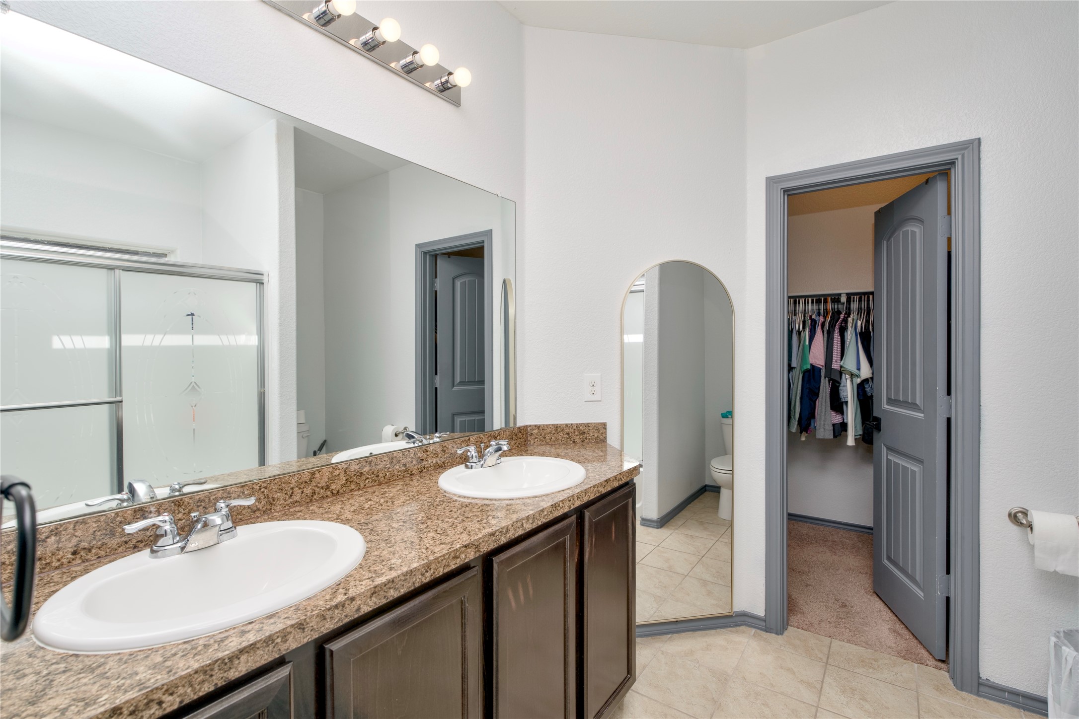 8204 Windsor Forest Drive Fort Worth TX 76120