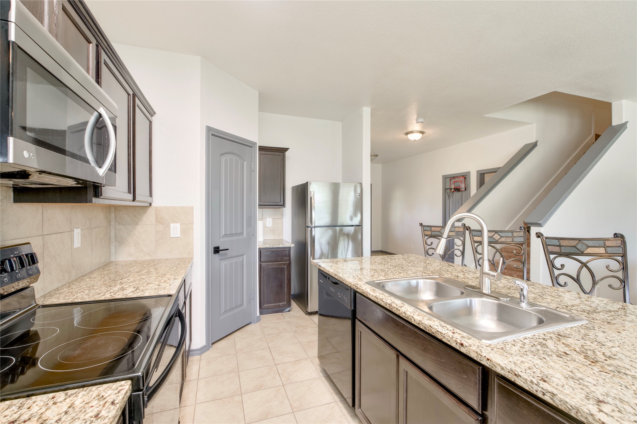 8204 Windsor Forest Drive Fort Worth TX 76120