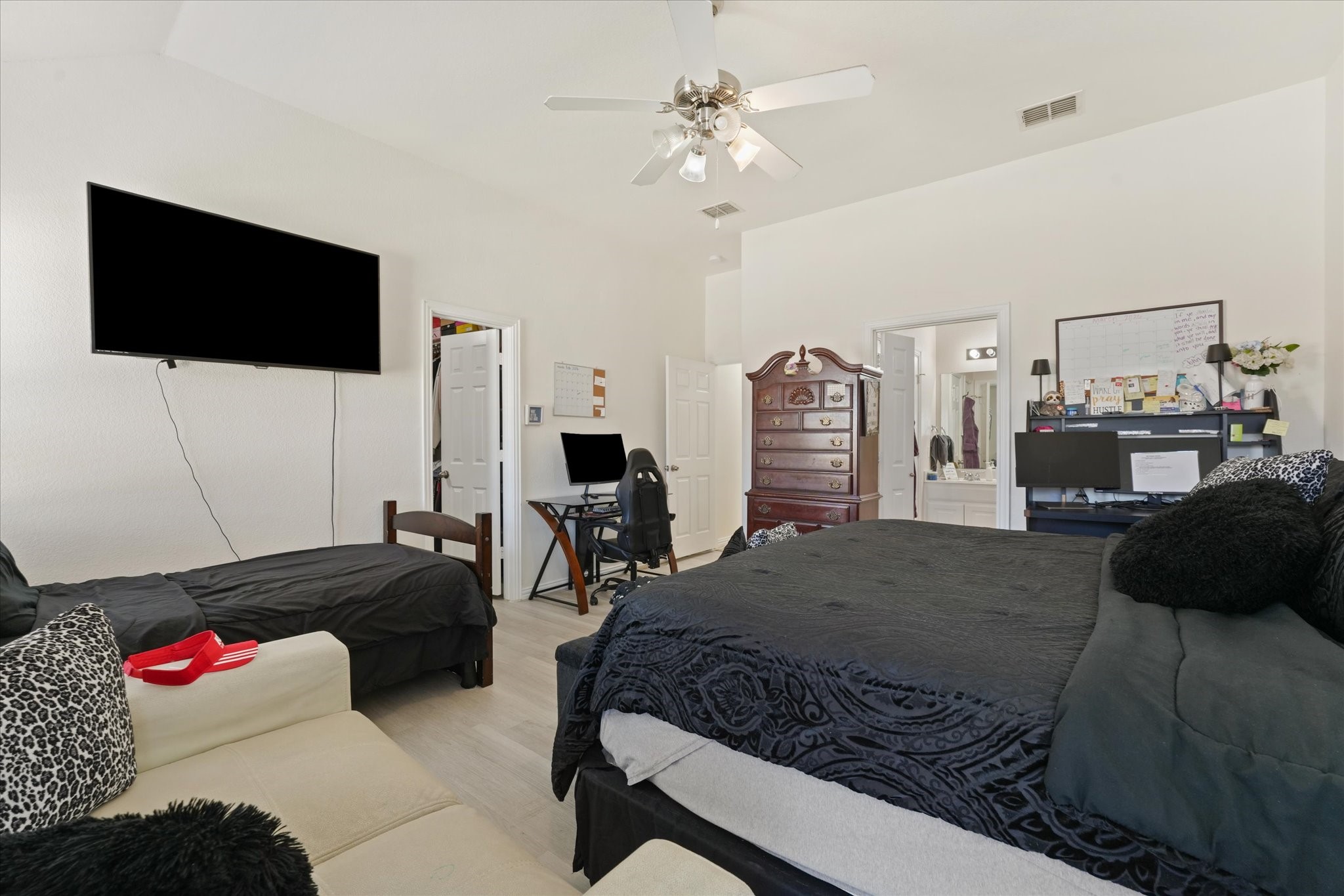 919 Fleetwood Cove Drive Grand Prairie TX 75052