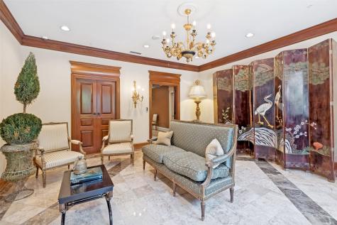 2848 Woodside Street Dallas TX 75204