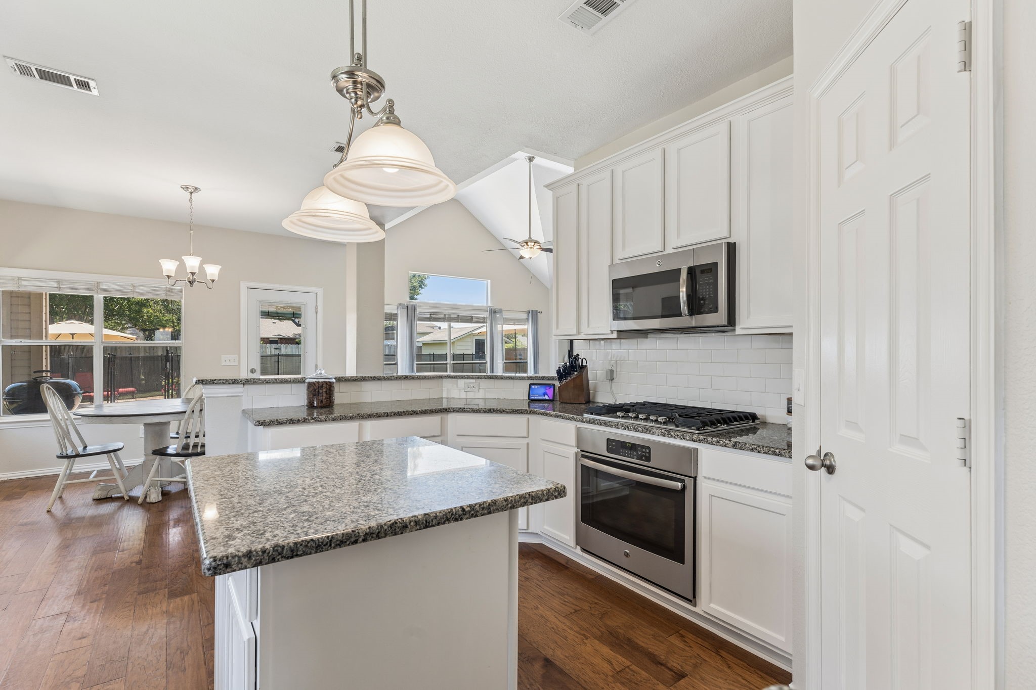 5787 Fawn Court Haltom City TX 76137