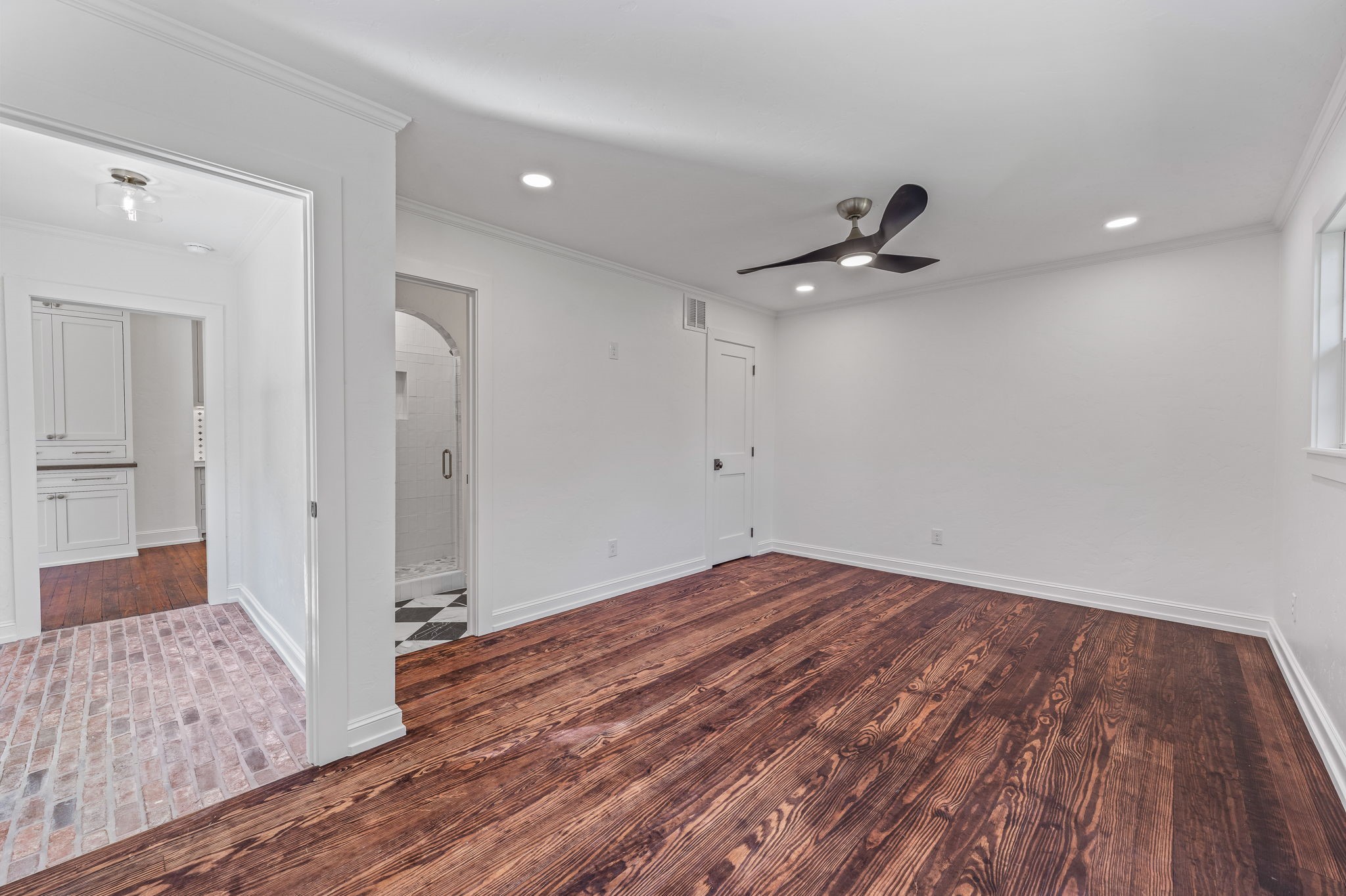 915 Cherry Street Graham TX 76450