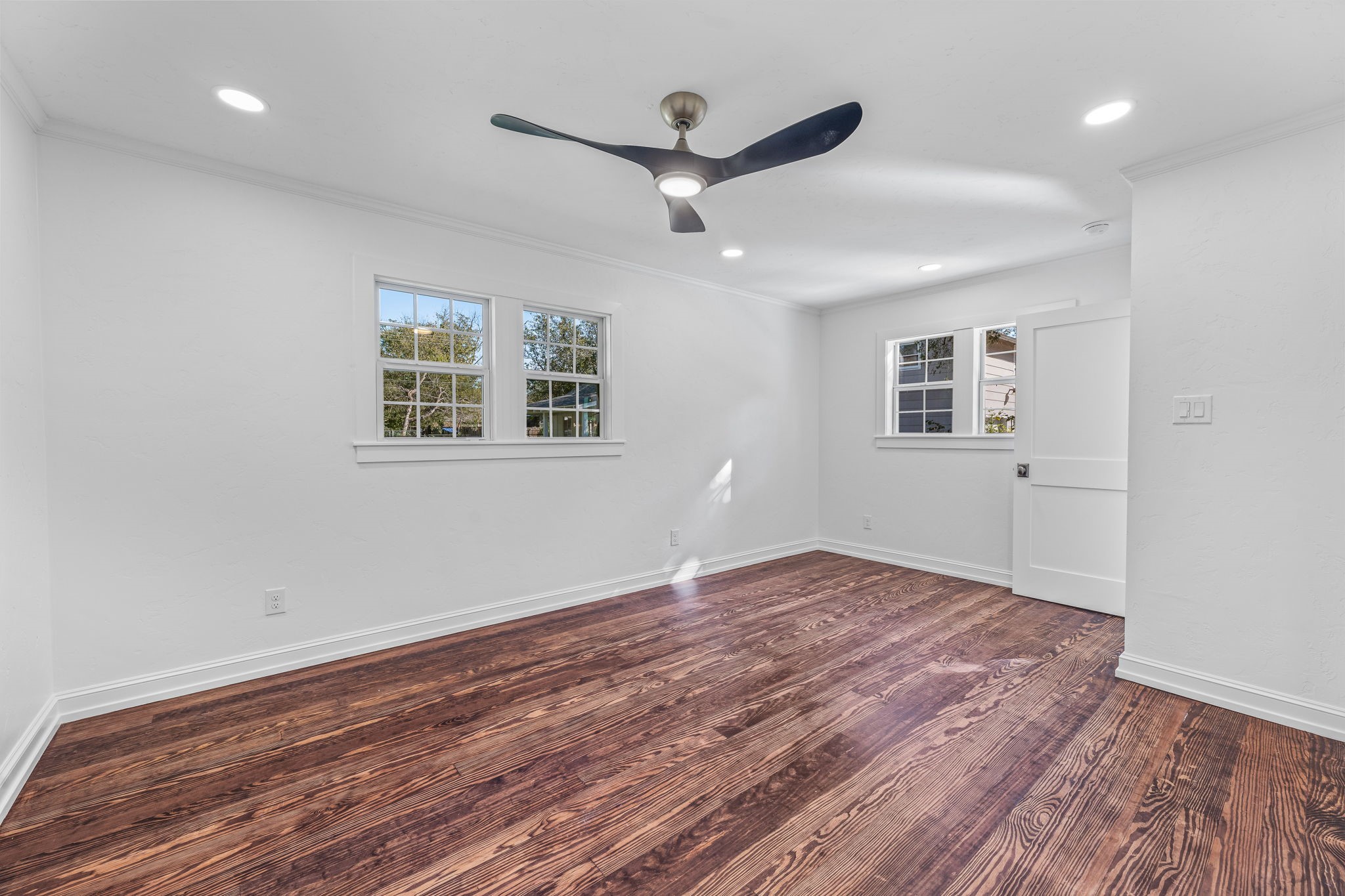 915 Cherry Street Graham TX 76450