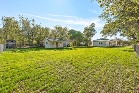 915 Cherry Street Graham TX 76450