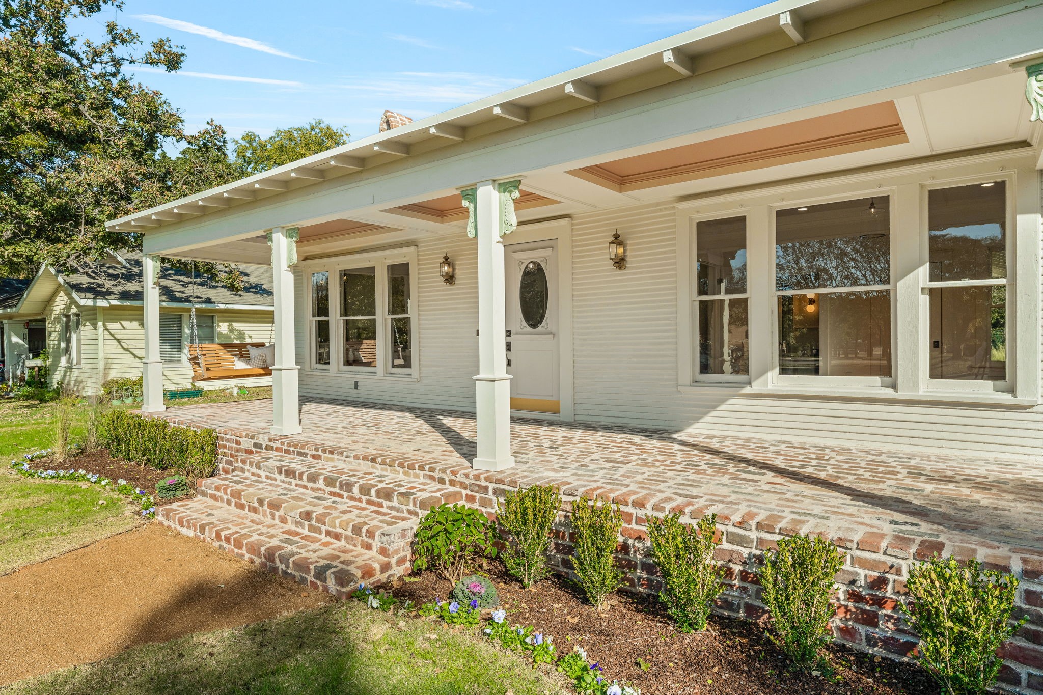 915 Cherry Street Graham TX 76450
