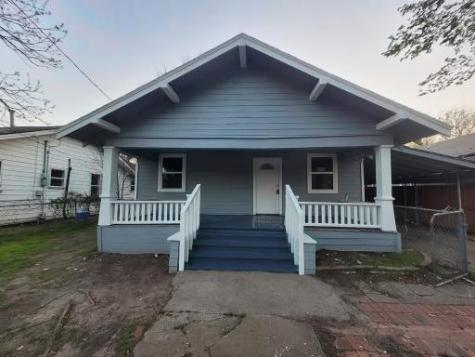 1104 S Montgomery Street Sherman TX 75090