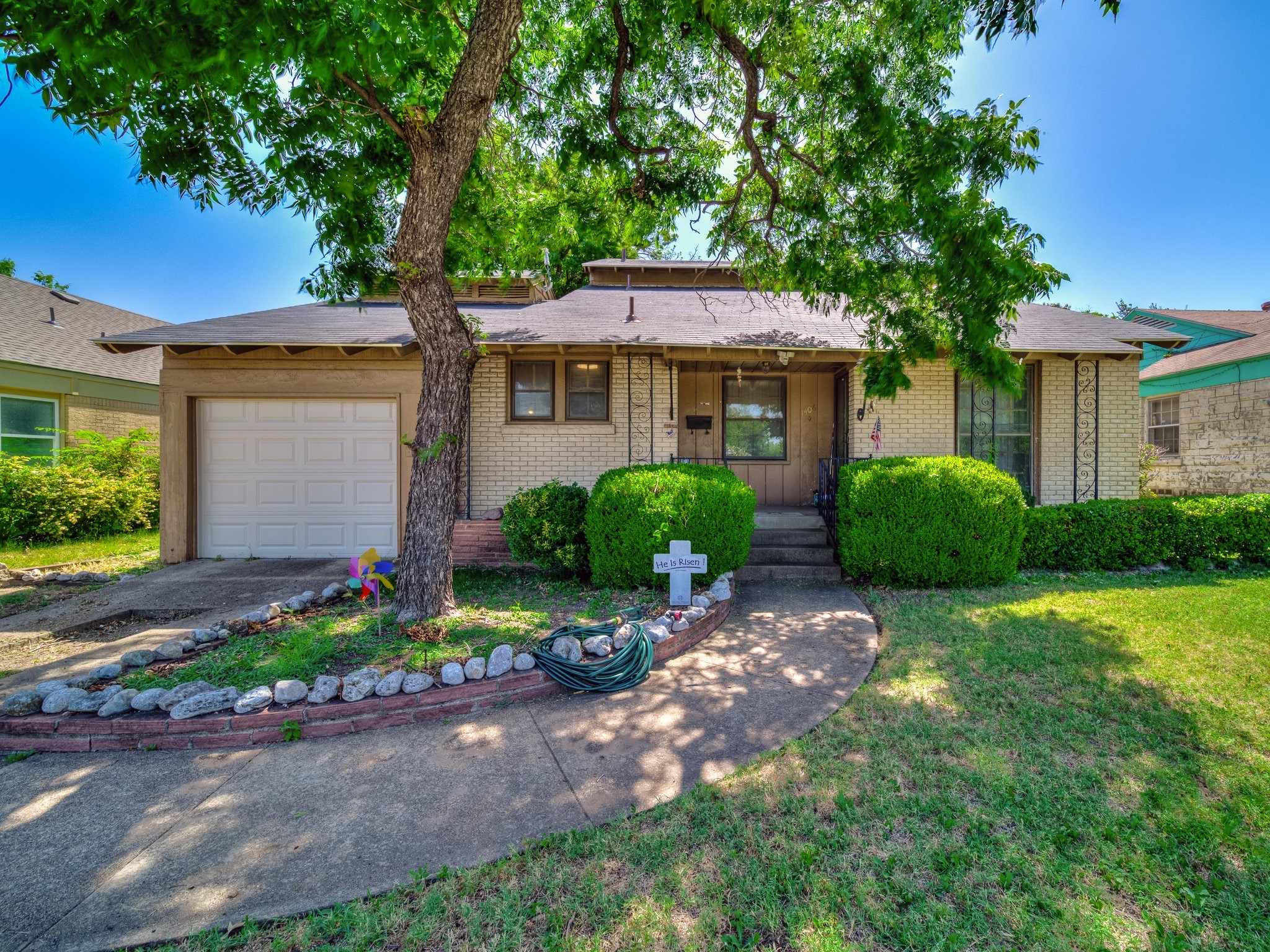 1406 S Marsalis Avenue Dallas TX 75216