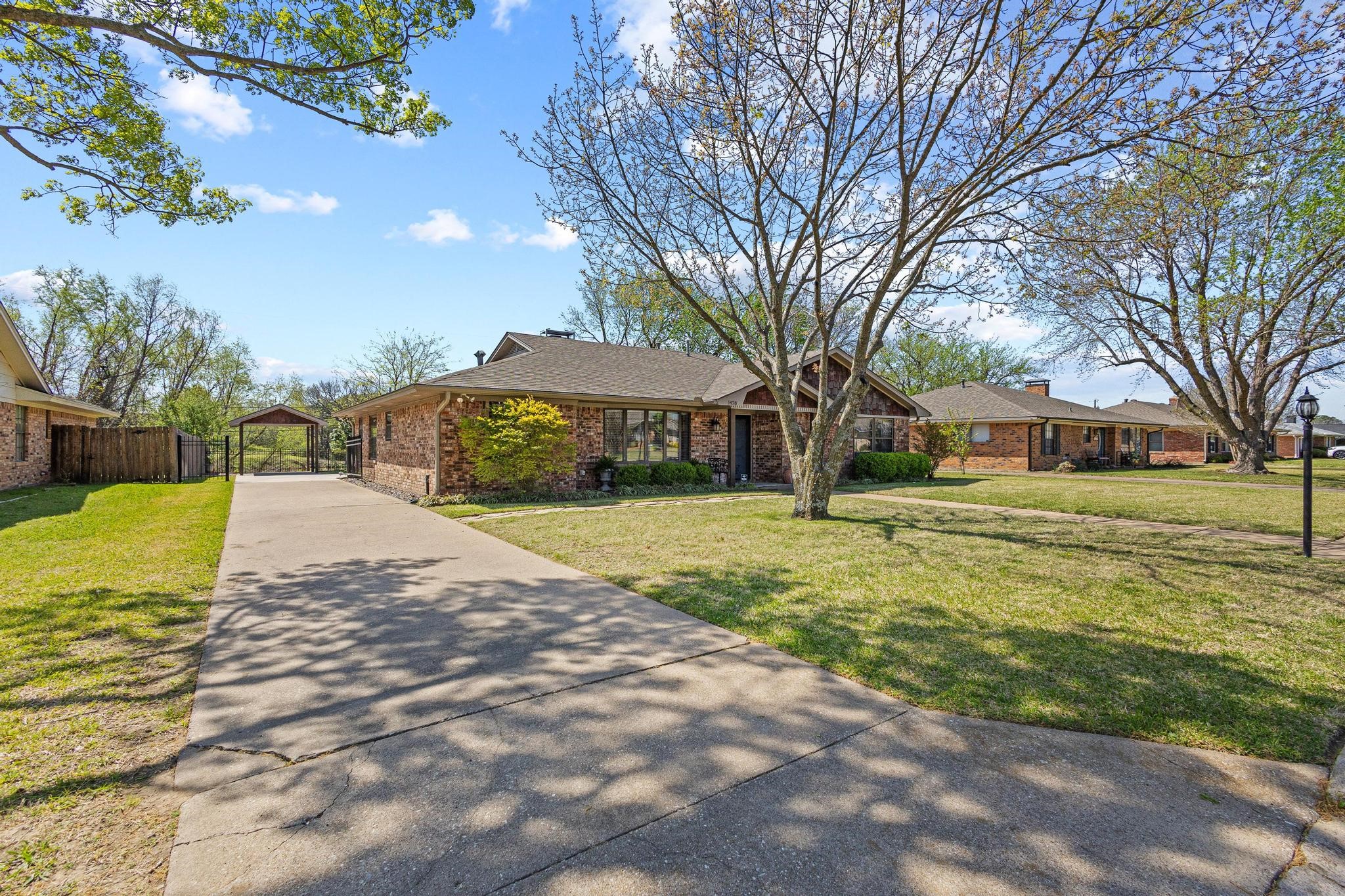 1426 Andy Drive Sherman TX 75092