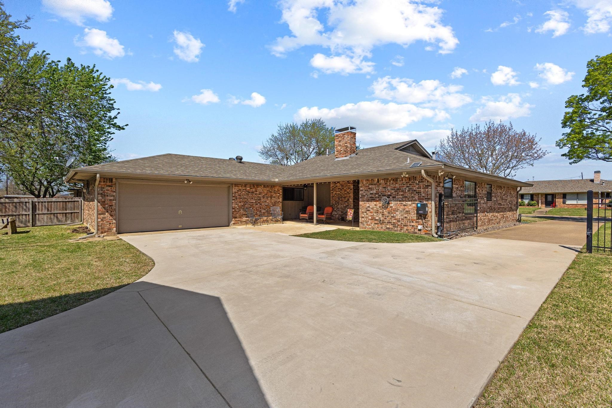 1426 Andy Drive Sherman TX 75092