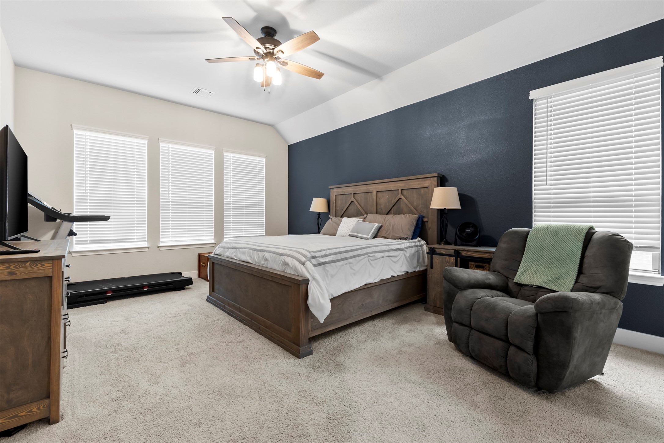 354 Wolf Creek Drive Waxahachie TX 75165