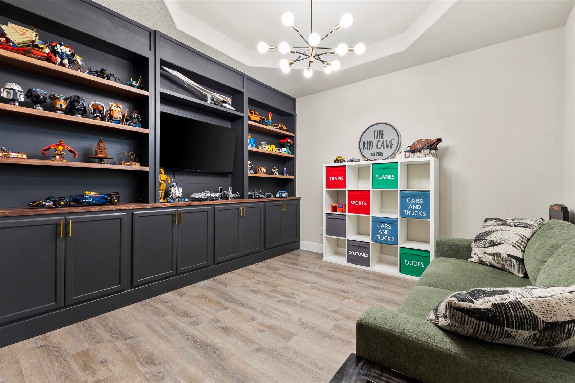 354 Wolf Creek Drive Waxahachie TX 75165