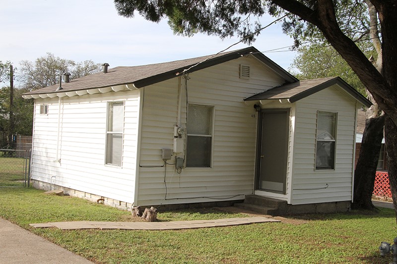 415 Hallvale Drive White Settlement TX 76108