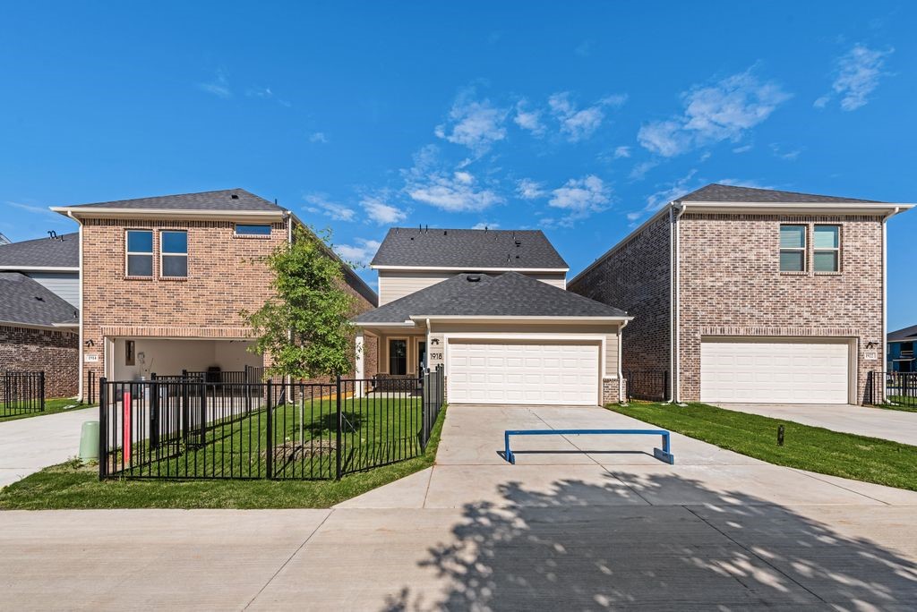 1918 Waterwalk Drive Rowlett TX 75088