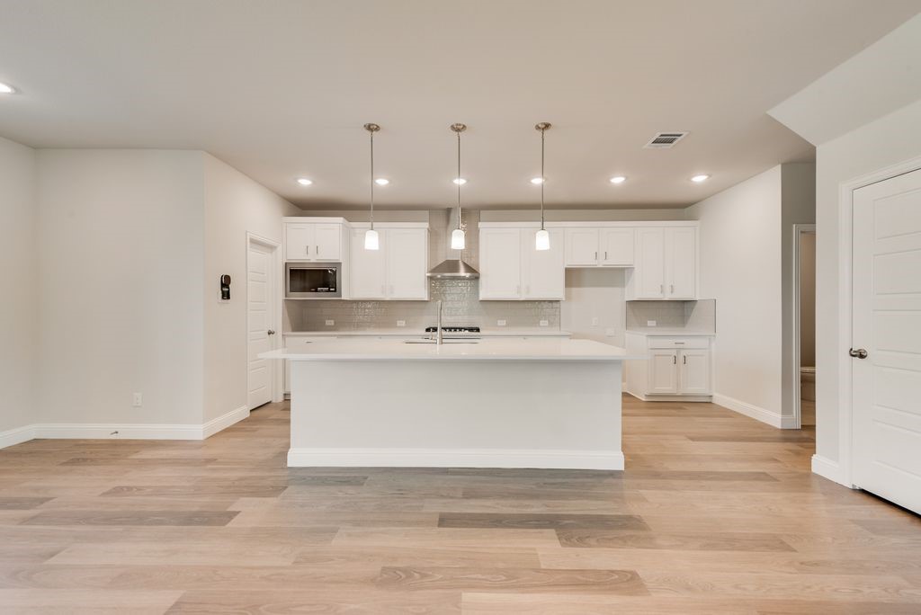 1918 Waterwalk Drive Rowlett TX 75088