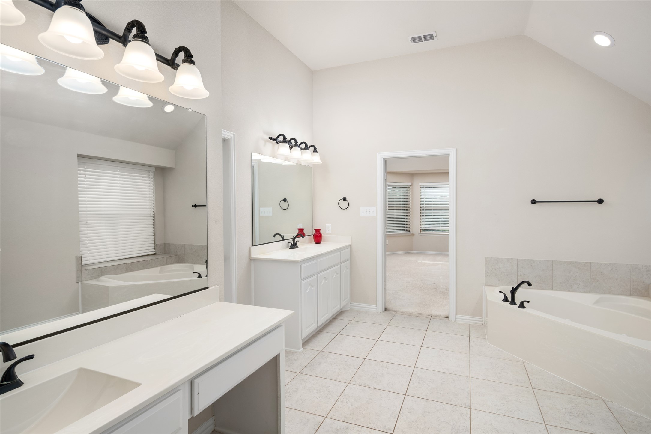 145 Las Colinas Trail Cross Roads TX 76227