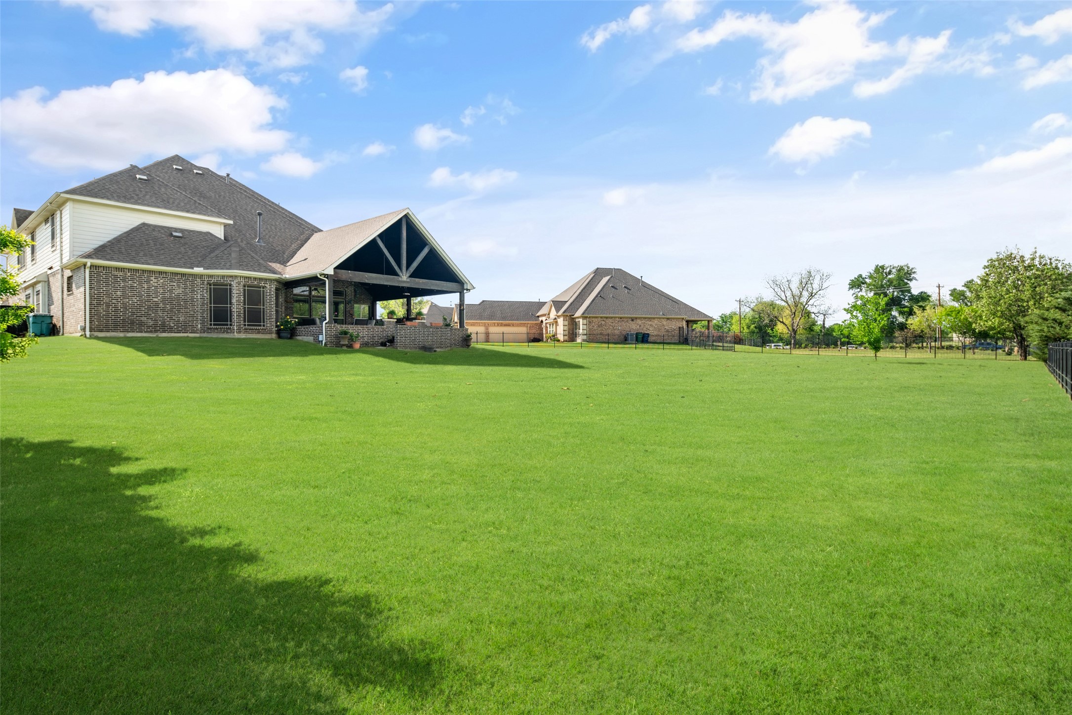 145 Las Colinas Trail Cross Roads TX 76227