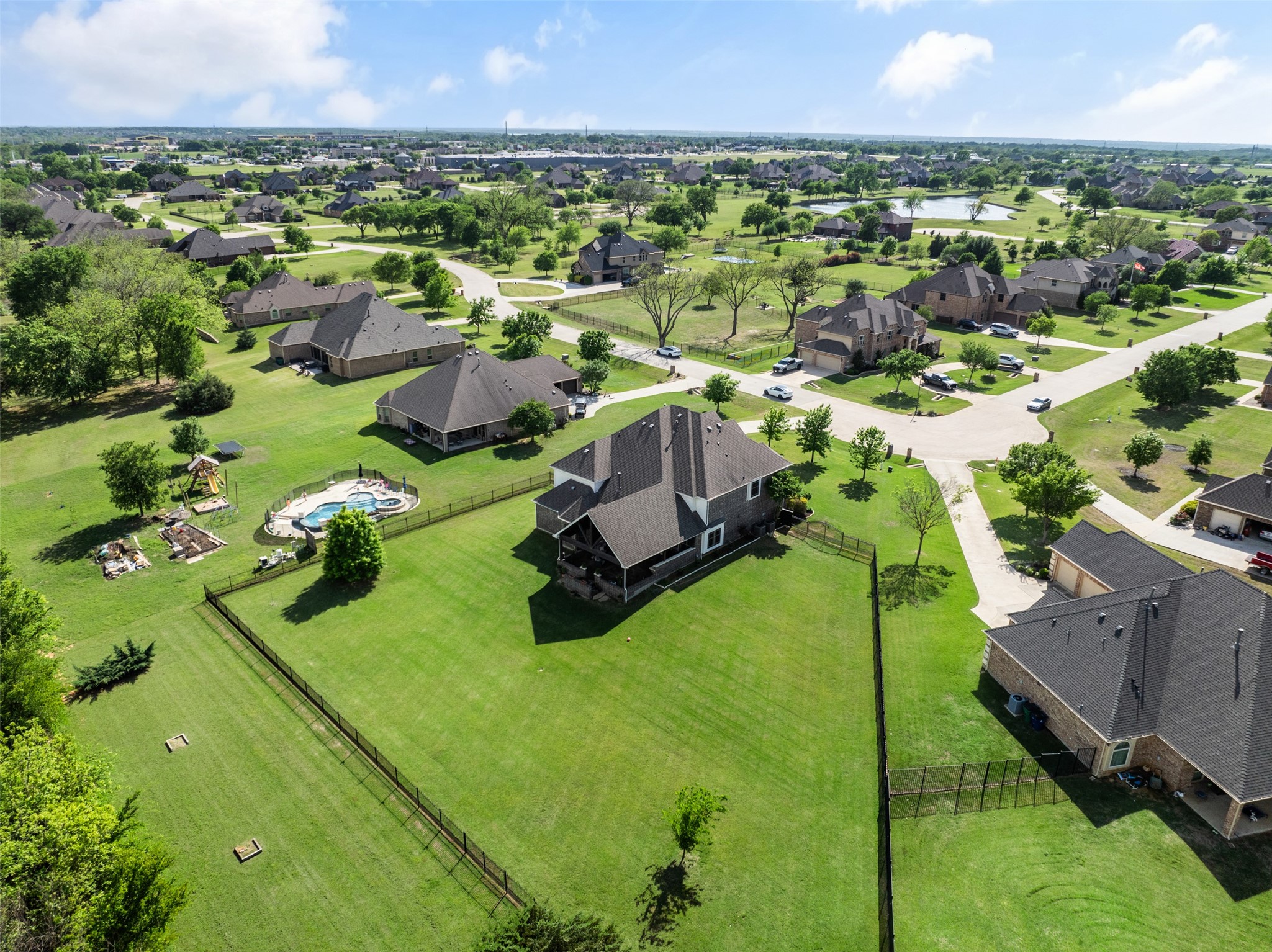 145 Las Colinas Trail Cross Roads TX 76227