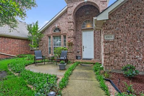 1925 Crestlake Drive Rockwall TX 75087