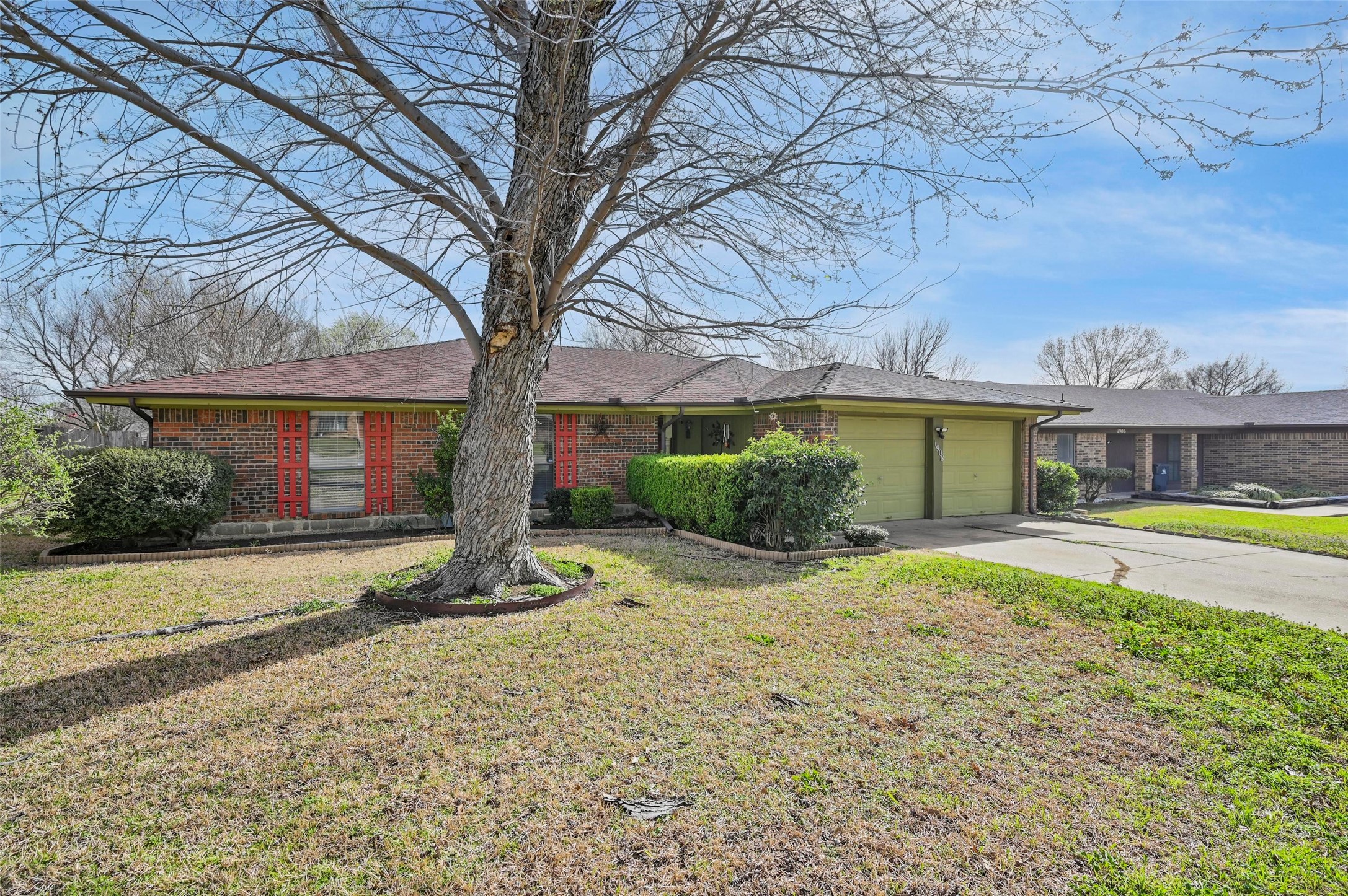 1908 Overbrook Drive Arlington TX 76014