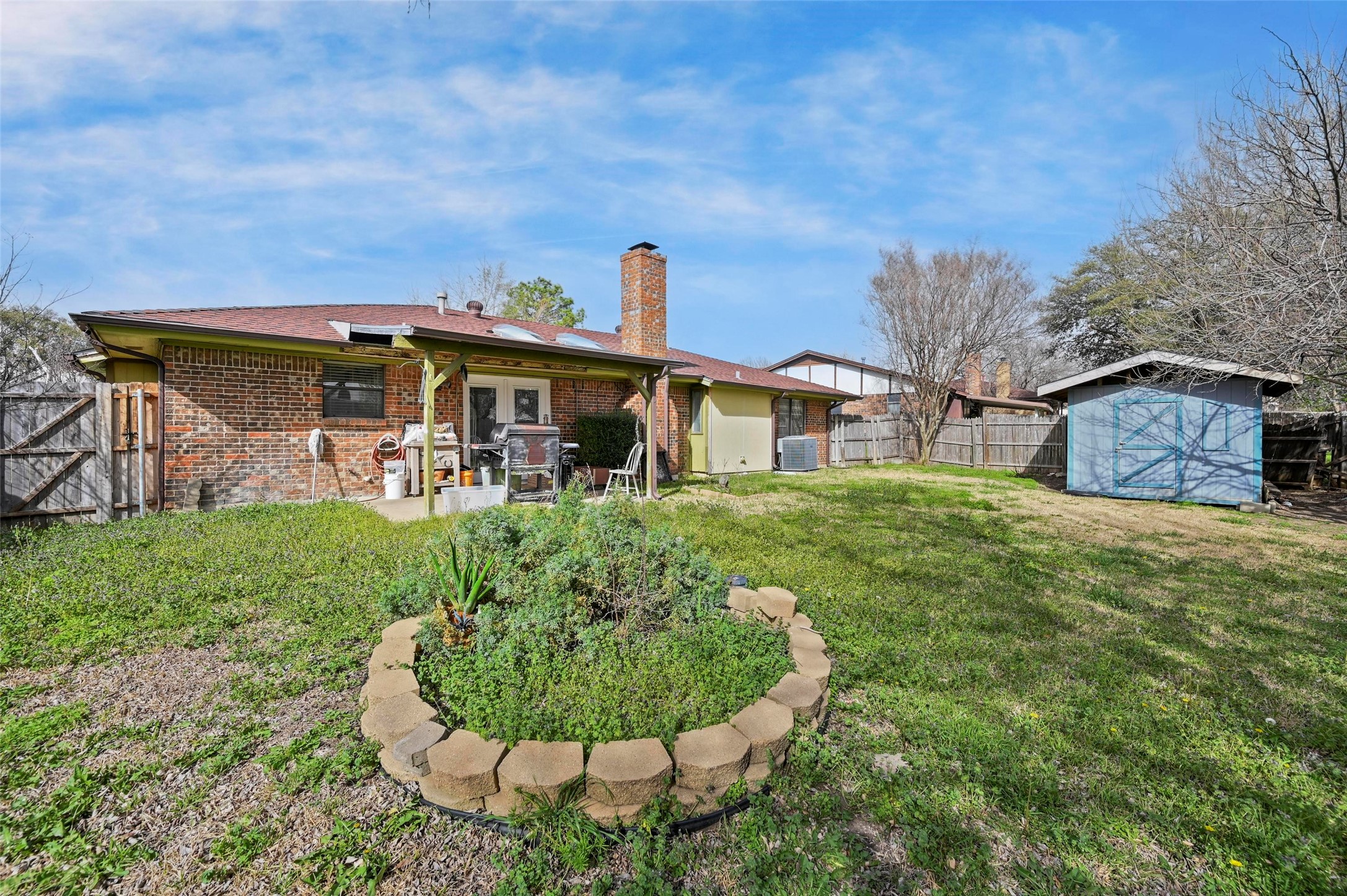 1908 Overbrook Drive Arlington TX 76014