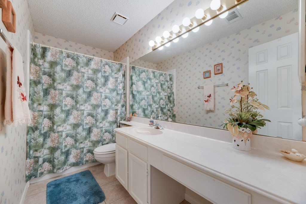 2114 Greenstone Trail Carrollton TX 75010