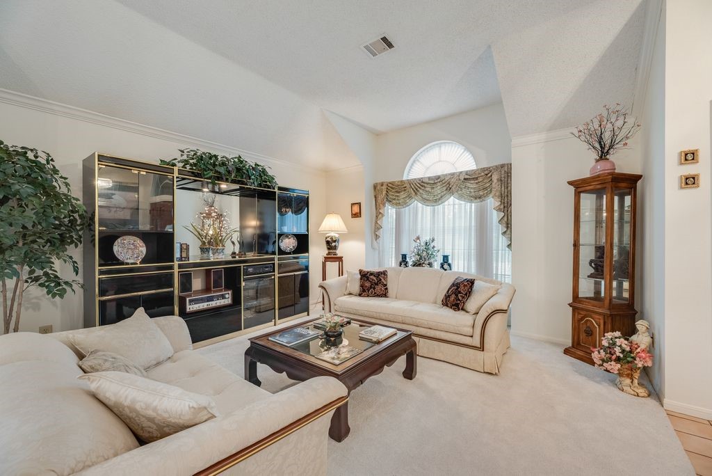 2114 Greenstone Trail Carrollton TX 75010