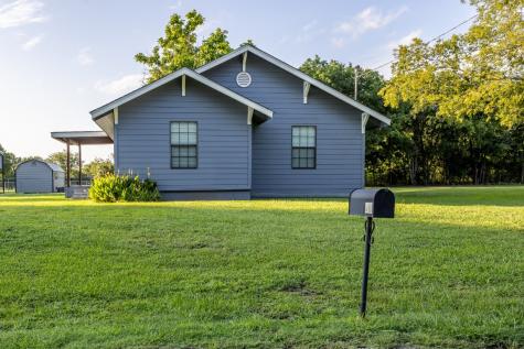 205 E Cardinal Street Ector TX 75439