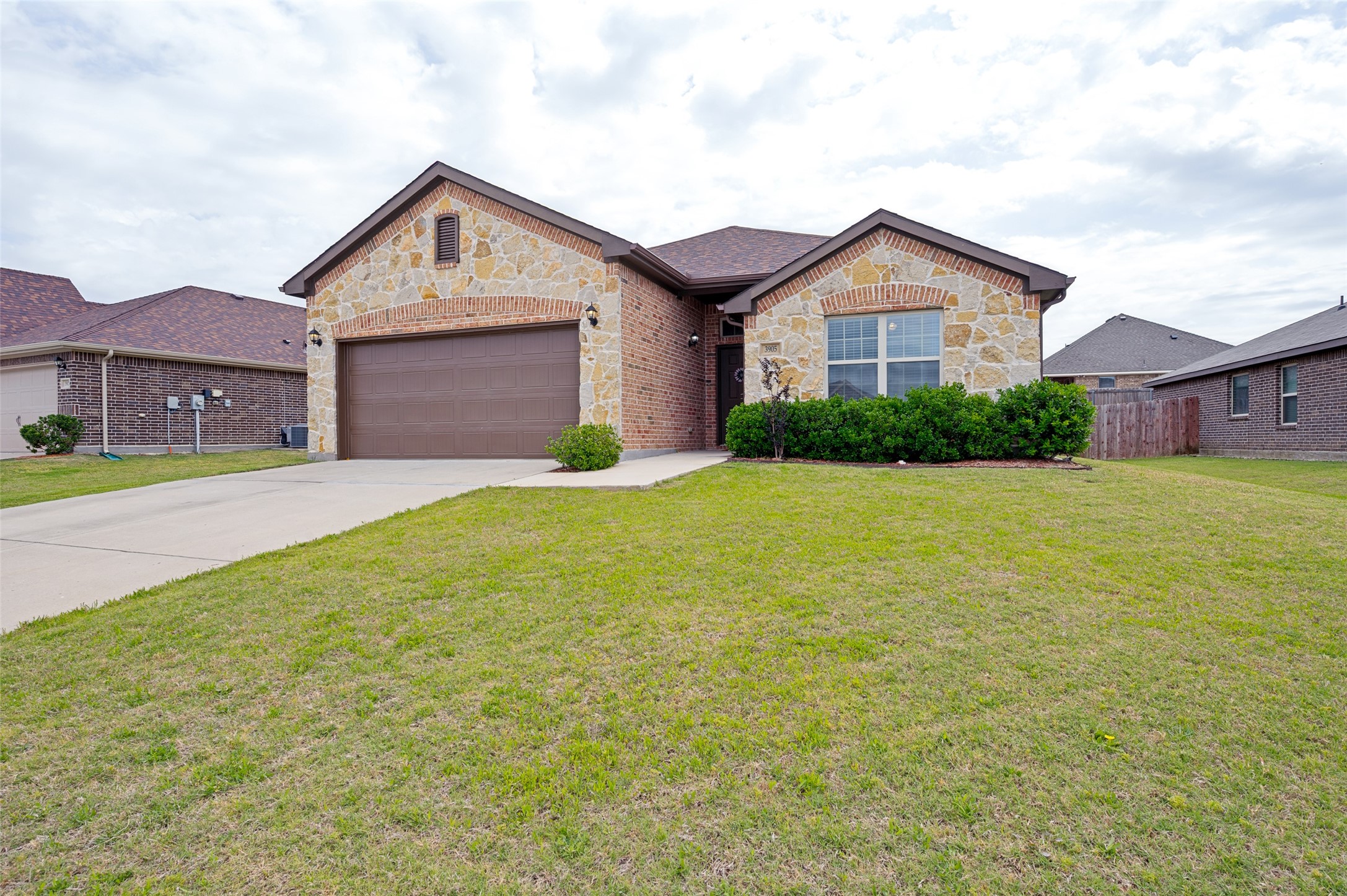 3905 Bridle Path Lane Sanger TX 76266