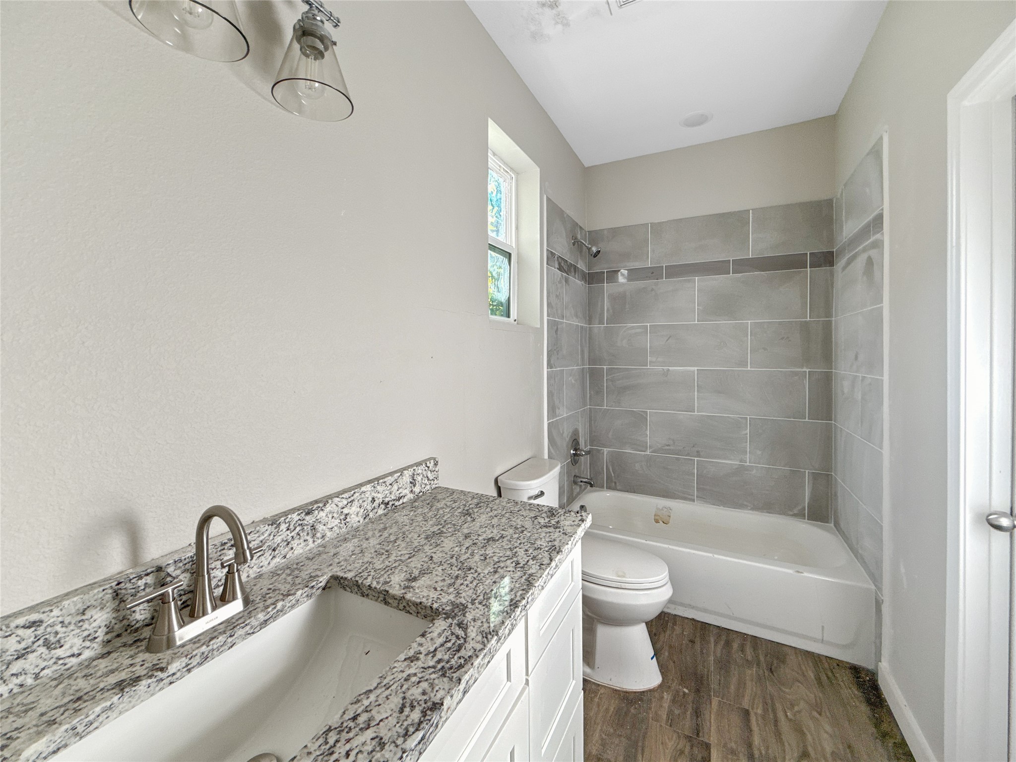 1228 Bessie Street Fort Worth TX 76104