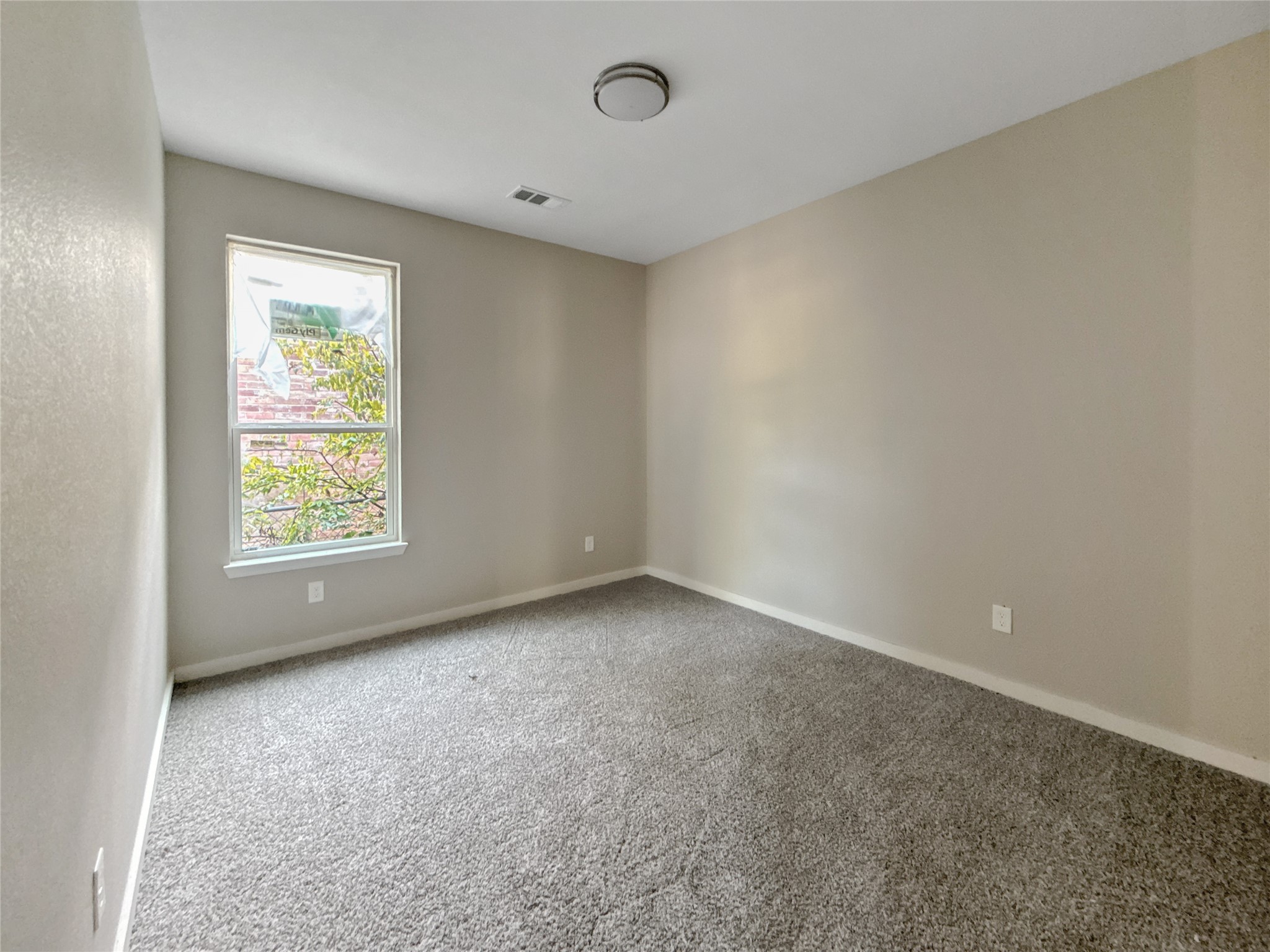 1228 Bessie Street Fort Worth TX 76104