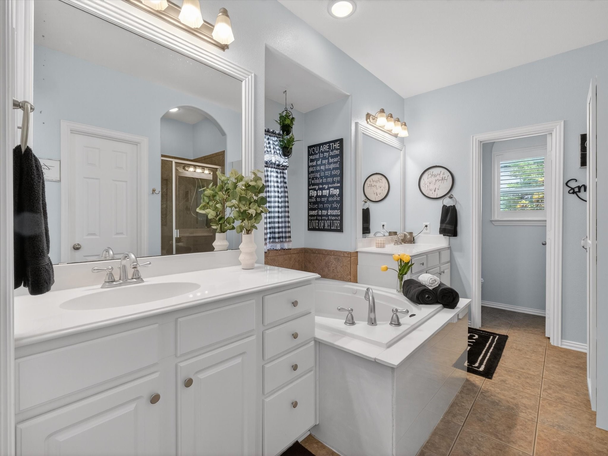 1405 Cherokee Rose Trail Savannah TX 76227