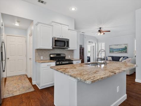 1405 Cherokee Rose Trail Savannah TX 76227